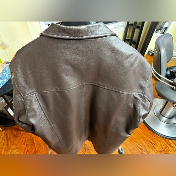 LEATHER COAT, Lg - Picture 8 of 11